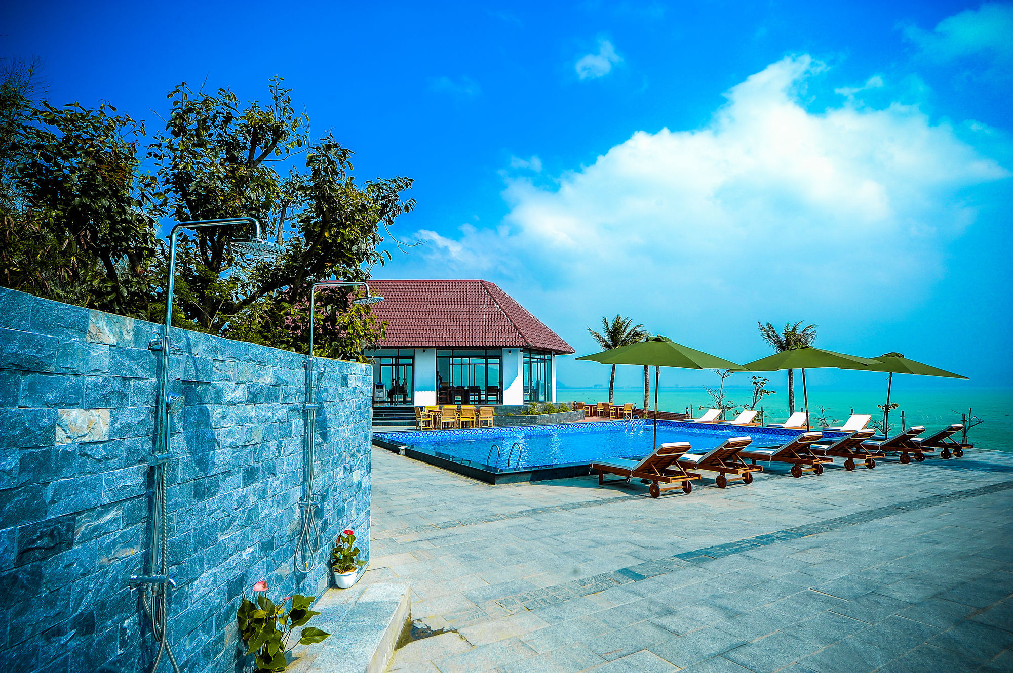 Aurora Villas And Resort Куи Нхон Екстериор снимка